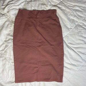 Pink pencil skirt size L
